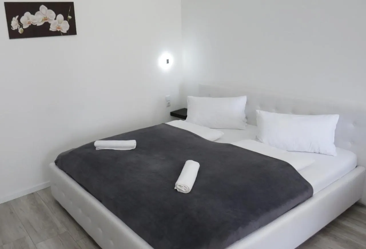 Aqua Wellness Apartments Hajduszoboszlo Hungary